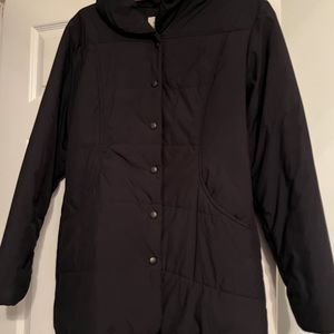 L.L. Bean Women’s Puffy Coat, Medium, falls below waist